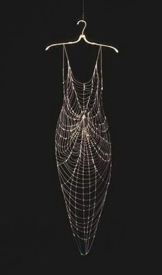 Spiderweb Fashion, Spider Dress, Chain Dress, Mode Inspo, Dark Fashion, Mode Vintage, Mode Inspiration, Looks Style, Manga Girl