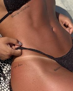 Lower Abs Tattoos For Women, Above Hip Tattoos Women, Upper Belly Tattoo, Baddie Tats Side Rib, Torso Tattoos Women, Hot Tattoo Ideas Female, Tattoo Below Breast, Under Rib Tattoos For Women, Groin Tattoos For Women