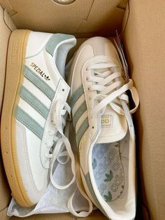 Summer Sneakers 2024, Shoes Summer 2024, Spezial Adidas Shoes, Summer Shoes 2024, Z Shoes, Thrifted Shoes, Spezial Shoes, Spezial Adidas, Samba Shoes