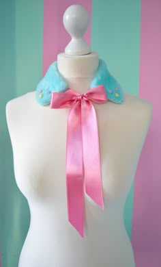 Cute fur colour with satin ribbon different by MademoiselleOpossum, €17.90 Pastel Clowncore Outfit, Kawaii Bracelet, Rainbow Outfit, Zooey Deschanel, Kawaii Clothes, Harajuku Fashion, Pan Collar, Character Outfits, Peter Pan Collar