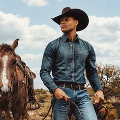 Part of our Buffalo collection, this cowboy hat is made in the USA of high-quality, weather-resistant 4X buffalo felt. Its classic Western profile features a classic cattleman crease, a 4" brim and a 4 5/8” regular oval crown. Additional details include a leather sweatband, satin lining, and a self-matching hat band with a three-piece silver-toned buckle set, as well as a Stetson hat box. 4" Brim 4 5/8" Regular Oval Crown Cattleman Crease Self-Matching Hat Band 3-Piece Silver Buckle Set Stetson Men’s Cowboy Hats, Western Style Hat Bands For Country Events, Formal Cowboy Outfits Men, Cowboy Hat Outfit Men, Cowboy Fashion For Men, Cowboy Outfits Men, Hat Reference, Hat Outfit Men, Western Scarf