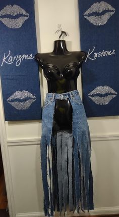 This is a One-of-a-Kind Waistlet Fringe Denim Belt. Stunning Denim Accessory  Just add a cat suit, boots and a pair of denim earrings. Compliments galore 🤩💥 Denim Chaps Diy, Denim Upcycle Diy Fashion, Bling Cowgirl Outfits, Denim Diamonds Theme Outfit, Denim And Pearls Outfits, Denim Belts, Fringe Boots Outfit, Denim And Diamonds Party Outfit, Suit Boots