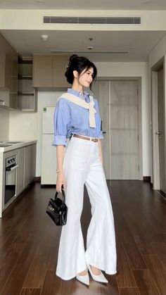 Classy Loafers Outfit, Classy Female Outfits, Formal Attire Women Classy, Korean Corporate Attire, Girly Work Outfits, Korean University Fashion, Korean University Outfit, Korean Office Outfits Women, Style Kantor