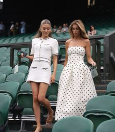 Outfit Mode Tennis, Money Dress, Chique Outfits, Tennis Match, Special Dresses, Wimbledon, Mode Inspiration, Preppy Outfits, Looks Vintage