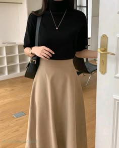 asthetic fashion sense Turtle Neck With Skirt, Korean Casual Outfits, Skirt Midi, 가�을 패션, Business Casual Outfits, Casual Style Outfits