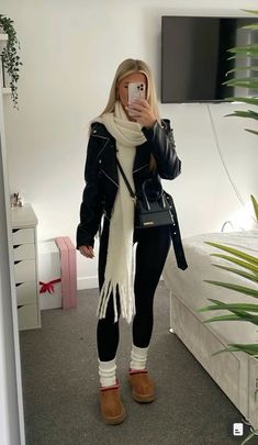 Inspo Outfits Invierno, Look Legging, Streetwear Fashion Women, Looks Chic, Fall Fashion Outfits