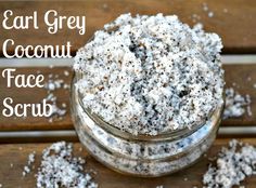 Coconut Face Scrub, Diy Body Scrubs, Diy Scrub, Scrub Recipe