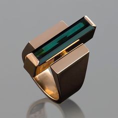 Gold Ring Images, Jewellery Pictures, Jewelry Pictures, Jewelry Styling, Easy Fashion, Tanah Liat, Jewelry Brands, Modernist Jewelry