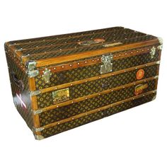 Hand Painted Monogram, Lv Damier, Monogram Painting, Louis Vuitton Trunk, Brass Corners, Old Trunks, Monogram Hats, Honey Color, Steamer Trunk