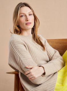 This is it. This is your everyday, never-without, take-with-you-everywhere sweater that will always have your back. Deliciously ribbed cashmere in a loo... Chelsea Girls, Waffle Sweater, Chain Stitch Embroidery, Tan Sweater, Lady M, Every Color, Summer Knitting, Turtle Neck Dress, Your Back