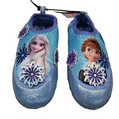 Disney Frozen Shoes Anna Shoes Elsa Shoes Disney Frozen Water Shoes These Are Gorgeous Shoes And Perfect For Any Frozen Fan! New With Tags! Size: 5/6 Toddler Sizes Available: (5/6, 7/8) Toddler Sizes I Have More New Disney Frozen Shoes And Toys Available! This Is Perfect For A Birthday, Christmas, Or Any Holiday! Bundle And Save Money On Shipping Cost! *Smoke Free And Clean (Sanitized) Home! *Same Or Next Day Shipping! Thank You For Taking The Time To Look At My Listing. I Greatly Appreciate You Cop Costume For Kids, Alice In Wonderland Shoes, Elsa Shoes, Frozen Shoes, Shoes Disney, Gabby Dollhouse, Disney Princess Birthday Party, Frozen Water, Toddler Swimming