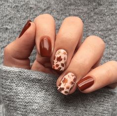 Trend Nails, Simple Fall Nails, Fall Gel Nails, Fall Nail Art Designs, Cute Nails For Fall, Ha Noi, Thanksgiving Nails, Halloween Nail Designs, Nails Fall