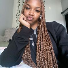 Brown Single Braids, Long Brown Braids For Black Women, Braids Marron, 1b/30 Braids, Brown Senegalese Twist, My Vibe, Hair Inspiration, Braids