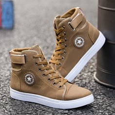 Sport Shoes For Men, Cool Mens Shoes, Sneakers Fashion Mens, Male Shoes, Sports Shoes, Mens Sneakers Fashion, Shoes For Men, Shoes Men, Leather Boots (men)