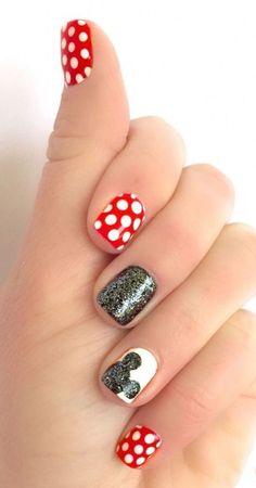 This step-by-step tutorial on how to create this cute nail art design is a must for any Disney lover! We can't wait to give it a try Nails 2016, Nail Design Video, Simple Nail Art Designs, Nails For Kids