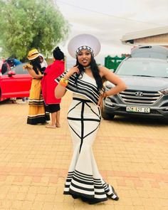 Xhosa Outfits, Xhosa Bride, Zulu Traditional Wedding Dresses, African Traditional Wear, African Party Dresses, African Traditional Wedding Dress