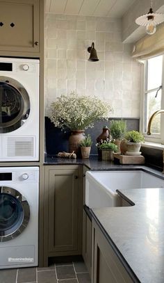 Remodel Laundry Room, Cottage Laundry, Laundry Reno, Bathroom Finishes, Awesome Kitchens, Tiny Laundry, Dreamy Kitchens, Green Laundry, Laundry Ideas