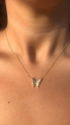 قلادات متدلية, Preppy Jewelry, Jewelry Accessories Ideas, Girly Accessories, Classy Jewelry, Minimal Jewelry, Fancy Jewelry, Delicate Jewelry, Gold Dipped