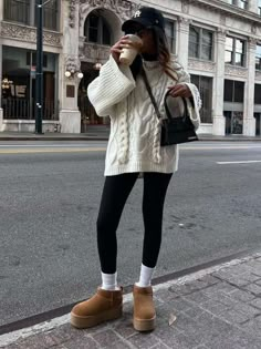 Leggings Outfits, Right Now, Outfit Ideas, Leggings, Boots