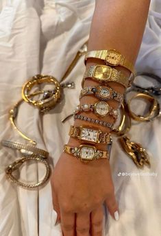 Vintage Watches Women, Jewelry Accessories Ideas, Funky Jewelry