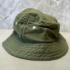 Nwot Urban Outfitters Bucket Hat -Olive Green -100% Cotton -Brand New, Unworn, No Tag Crochet Baseball Hat, La Dodgers Hat, Def Leppard Hysteria, New York Yankee Hat, Dodger Hats, Plush Flower, Corduroy Bucket Hat, Faux Fur Bucket Hat, Bucket Hat Women