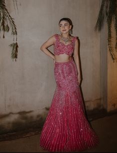 Mermaid Lehenga Bridal, Mermaid Indian Dress, Fish Tail Lehenga Bridal, Mermaid Wedding Dress Indian, Mermaid Lehnga Design, Fishcut Lehenga Bridal, Fishcut Lehenga Designs, Mermaid Lehenga Indian Fashion, Mermaid Style Lehenga