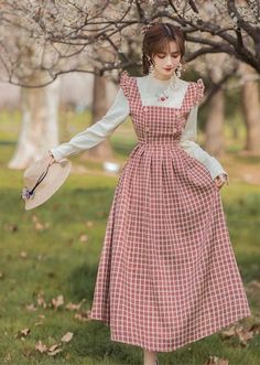 wow White Long Sleeves, Reference Pics, Dress Layer, Cottagecore Dress, Checkered Dress, White Long Sleeve Top, Modest Clothing