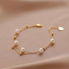 Pearl Jewelry Design, Freshwater Pearl Bracelet, Fancy Jewellery, Fancy Jewelry, Layered Bracelets, Gorgeous Bracelet, Diy Schmuck