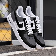 Black Shoes Mens, Custom Nike Air Force 1, Nike Shoes Women Fashion, Custom Nike Air Force, Air Force 1 Shoes, Shoes Air Force, Nike Shoes Air Force, Custom Af1, Nike Shoes Air