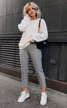 Clothes Shops, Checkered Pants, Business Casual Outfits For Work, Clothing Catalog, Womens Clothes, Clothes Sale, Casual Work Outfits, Mode Inspo, Work Outfits Women