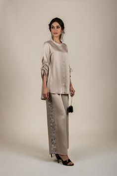 Unstitched Luxury Elegant Pant Set, Luxury Embroidered Pant Set For Workwear, Luxury Cotton Sets With Stand Collar, Luxury Beige Sets For Eid, Luxury Long Sleeve Co-ords For Women, Luxury Chic Sets For Eid, Elegant Luxury Spring Co-ords, Luxury Elegant Spring Co-ords, Luxury Embroidered Pant Set For Reception