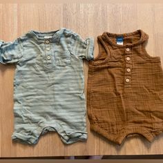 Brand New, No Tags. Never Worn. Two Adorable Baby Boy Rompers! Blue Stripe Is From H&M. Newborn Size But Fits Like 0-3 Months. Brown Romper Is From Old Navy. 0-3 Months. Smoke Free & Pet Free Home. Baby Rompers, Baby Boy Rompers, Baby Clothes, Baby Boy Clothes Boho Baby Boy, Brown Romper, Trendy Romper, Yellow Denim, Newborn Onesies, Baby Rompers, Elegant Baby, Baby Boy Romper, Short Sleeve Romper