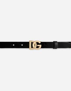 The belt strap is 2 cm in height Dome popper fastening beneath the buckle Nickel-free light gold-plated logo buckle Item comes with a dust bag Made in Italy Woman Accessories, Dg Logo, Leather Belt, Bag Making, Patent Leather, Dolce And Gabbana, Dust Bag, Black Leather, In Italy