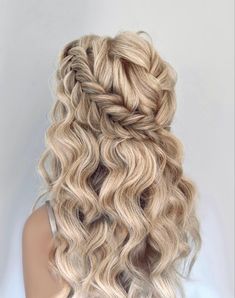 This is a time consuming style to create (usually 2 hours, so an earlier start than usual on the wedding morning) but worth it if you want perfect long lasting waves and volume for your wedding day. Clip in extensions are a MUST to achieve this look and I used a full head of extensions (plus a little extra for the chunky braid) from @easy_hairextensions Inspired by the work of @absolutely.ineke.hairstyling using @elevenaustralia products from @pro_collective @national_b #beautifulhair #hal Elopement Hair, Voluminous Ponytail, Chunky Braids, Formal Hair, Wedding Morning, Braided Half Up, Birthday Hair, Fishtail Braid, Instagram Wedding