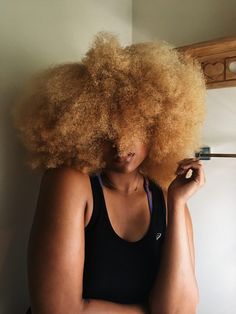 Blonde 4c Afro, Blonde Type 4 Natural Hair, 4c Blonde Natural Hair, Blond 4c Hair, Blond Afro Hair Black Women, Dyed Natural Hair Blonde, Blonde Hair On Black Women Natural Hair, Afro Blonde Hair, 4c Blonde Hair