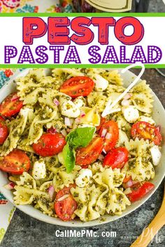 Pesto Pasta Salad recipe Cold Pesto Pasta Salad, Pesto Salad Recipes, Easy Pesto Pasta, Classic Pasta Salad, Creamy Pesto Sauce, Pesto Salad, Summer Potluck, Pasta Pesto, Pasta Al Pesto