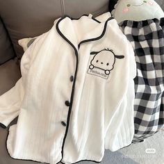 Fluffy Pajamas Aesthetic, Kawaii Home, Sanrio Clothes, Warm Pajamas, Cute Pjs, Pajama Fashion, Cute Sleepwear, Cute Pajama Sets, Suit Coat