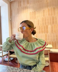 insta: claudiparrast Quoi Porter, Doll Collar, Mode Vintage, Plaid Print, Looks Style, Mode Inspiration, Sewing Clothes, Sewing Inspiration, Passion For Fashion