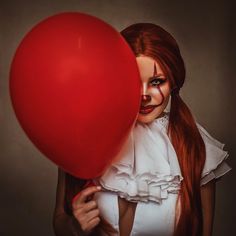 Pennywise Halloween Costume, Halloween Makeup Clown, Halloweenský Makeup, Halloween Make-up Looks, Halloween Coustumes, Cool Halloween Makeup, Harry Potter Halloween, Halloween Makeup Scary, Halloween Makeup Inspiration