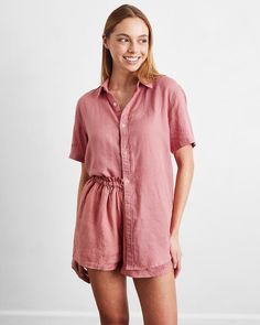 Short Sleepwear, Linen Sleepwear, Bed Threads, Olive Shorts, Shirt Packaging, Chic Shirts, Linen Tshirts, Pink Clay, Linen Short