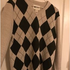 New Without Tag, Men’s Knit Sweater, Designed By : Haggar Clothing Collection . Great Condition Clean And Smoked Free. Brand New! Size: M/M Mens Knit Sweater, Grandpa Sweater, Argyle Sweater, Sweater Men, Men's Knit, Blue Gray, Aesthetic Clothes, Knit Sweater, Blue Grey