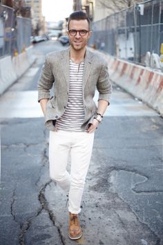 beautiful choice of a light colored outfit… 2 thumbs up! Nice Style, Harris Tweed, Clothes Ideas, Family Photoshoot, Preston, Thumbs Up, White Jeans, Men's Fashion, What To Wear