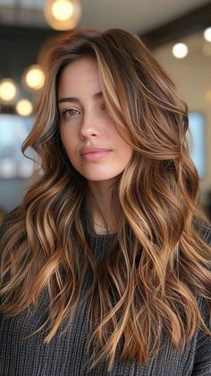 Natural Highlights And Lowlights, Hairstyle Braids, Fall Hair Color For Brunettes, Lavender Hair, Brunette Balayage Hair, Hair Color Techniques, Ombre Hair Color, Hair Color Balayage, Hair Color Trends