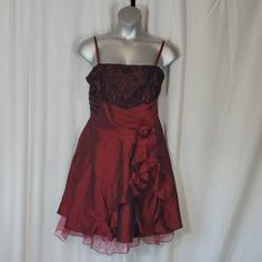 Metallic Red Burgandy Rosette Embellished Dress Size Large From Smoke Free Pet Free Home Condition Is Excellent Red Embellished Satin Dress, Pig Dress, Jersey Wrap Dress, Lavender Dresses, Pin Up Dresses, Dresses Xxl, Poplin Dress, Large Dress, Sweater Dress Midi