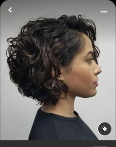 Short Curly Professional Hairstyles, Short Hair Cuts For Women Curly Natural, Short Curly Bob Hairstyles Over 50, Curly Aline Bob, Short Haircut For Wavy Hair Round Face, French Curly Bob, Bob Cut For Curly Hair, Shorter Curly Haircuts, Curly Long Pixie