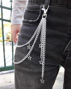 Metal Punk Rock Layered Chain Keychains For Men Women Waist Key Chain Wallet Jeans Hip-hop Pants Belt Chains Jewelry Accessories Star Pants Chain ! Material: Aluminum and Steel  Size: first chain : 30 CM          last chain : 40 CM          Due to the light and screen difference, the item's color may be slightly different from the pictures. Please understand. Make sure you don't mind before you bid. Please allow 10-20mm differences due to manual measurement Estimated time of delivery will also t Chain Accessories Grunge, Beaded Belt Chain, Jean Chains Aesthetic, Chains On Pants, Chain Pants Outfit, Hippie Goth Outfits, Jean Chains, Belt Aesthetic, Slip Chain