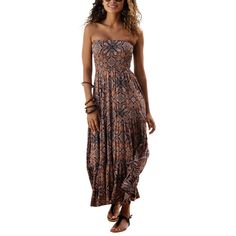 Get ready for the weekend in this convertible maxi dress with a pretty print and bandeau style. * In a convertible design - wearable as a dress or skirt * Tiered skirt * Smocked top * Bandeau style * Comfortable viscose quality * Print may vary * Length approx. 39 inches * 100% Viscose. Imported. * Machine wash cold with like colors, inside out * Hang to dry or lay flat Hawaii Dresses, Convertible Maxi Dress, Skirt Tiered, Hawaii Dress, Bandeau Maxi Dress, Sundress Summer, Zebra Dress, Style Comfortable, Smocked Top