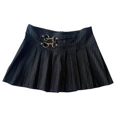 Y2k Skirt In Used Condition. Silver Buckle On Front Of Skirt. It’s Pleated And Pinstriped. Lip Service Clothing Vintage, Fun Fits, Lip Service Clothing, Pinstripe Skirt, Goth Skirt, Y2k Skirt, Micro Skirt, Pin Stripe, Lip Service