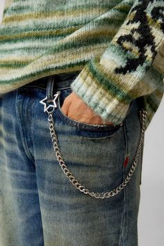 Star Clasp Wallet Chain | Urban Outfitters Chain Outfit, Chain Pants, Masculine Outfits, Wallet Chains, Pant Chains, Streetwear Accessories, Chic Bracelet, Mens Outfit Inspiration, Mens Accessories Jewelry