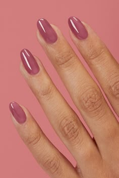 Summer Nails Transparent, Popular Nails Design, Kylie Lip Shine Lacquer, Fingernail Colors 2023, Theatrical Romantic Nails, Summer Red Nail Polish, Marsala Nails, Warm Nail Colors, Work Nails Acrylic